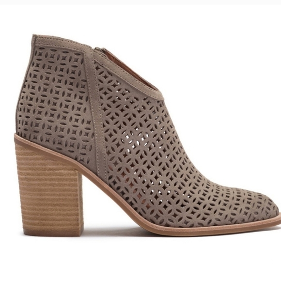 Jeffrey Campbell Medera Cutout Ankle Booties 6 - Picture 2 of 10